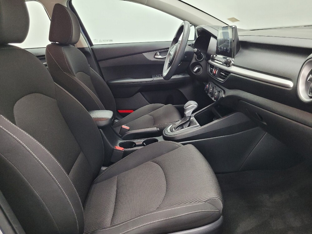 2021 Kia Forte in Las Vegas, NV 89104 - 18145190 21
