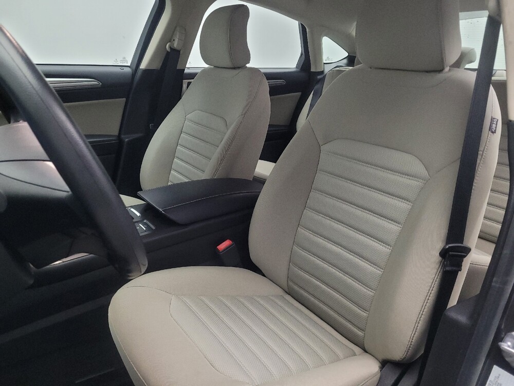 2018 Ford Fusion in Morrow, GA 30260 - 18145191 17