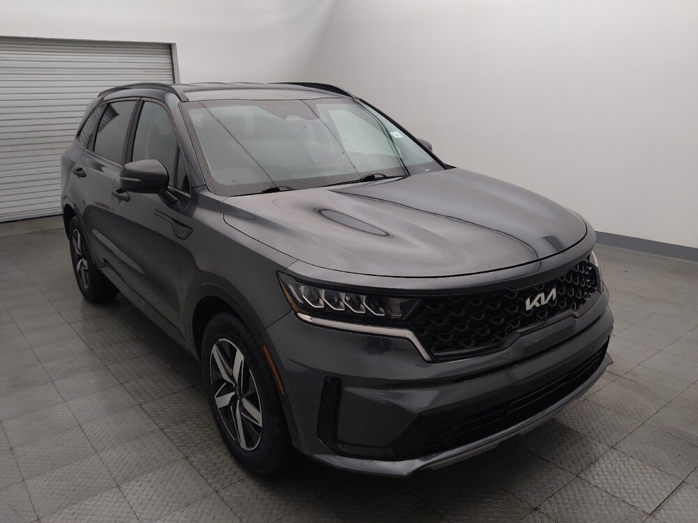 2021 Kia Sorento in Live Oak, TX 78233 - 18145192 13