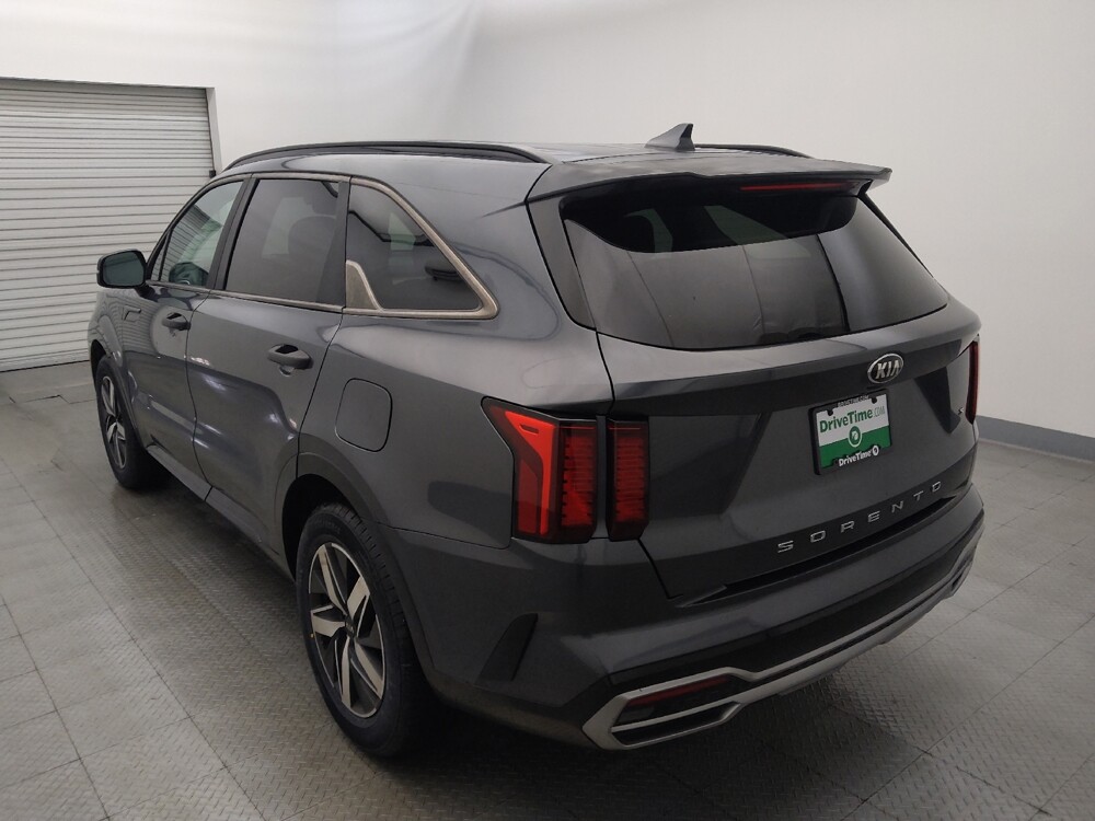 2021 Kia Sorento in Live Oak, TX 78233 - 18145192 5