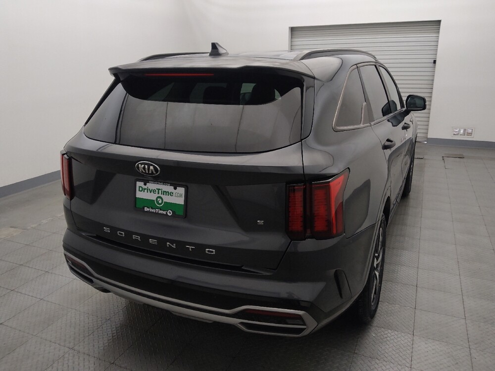 2021 Kia Sorento in Live Oak, TX 78233 - 18145192 7