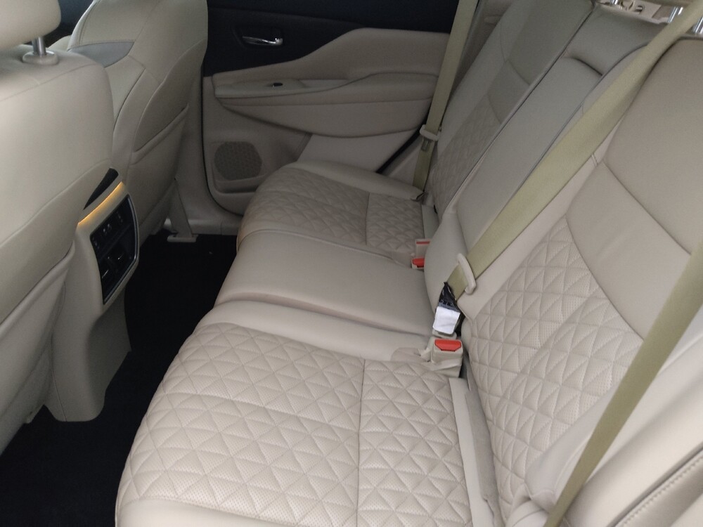 2019 Nissan Murano in Tampa, FL 33619 - 18145199 18