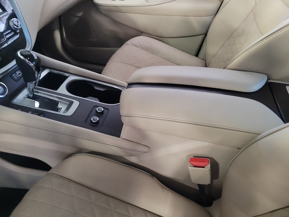 2019 Nissan Murano in Tampa, FL 33619 - 18145199 26