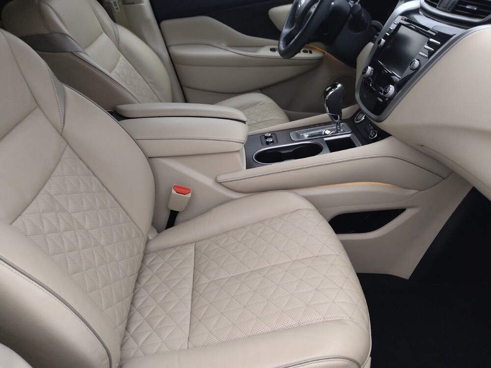 2019 Nissan Murano in Tampa, FL 33619 - 18145199 21