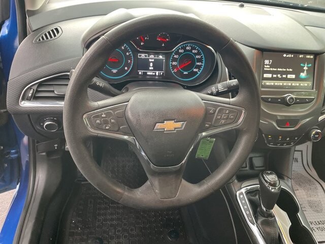 2017 Chevrolet Cruze in Marysville, OH 43040 - 18145209 12