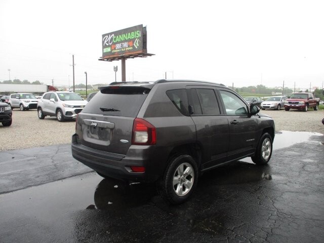 2017 Jeep Compass in Oak Grove, MO 64075 - 18145215 5