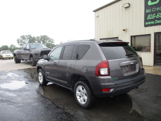 2017 Jeep Compass in Oak Grove, MO 64075 - 18145215 7