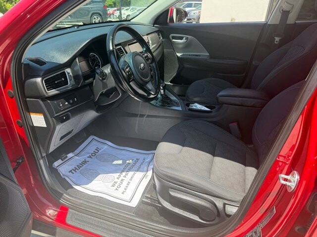 2019 Kia Niro in Knoxville, TN 37920 - 18145216 12
