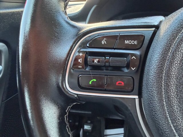 2019 Kia Niro in Knoxville, TN 37920 - 18145216 19