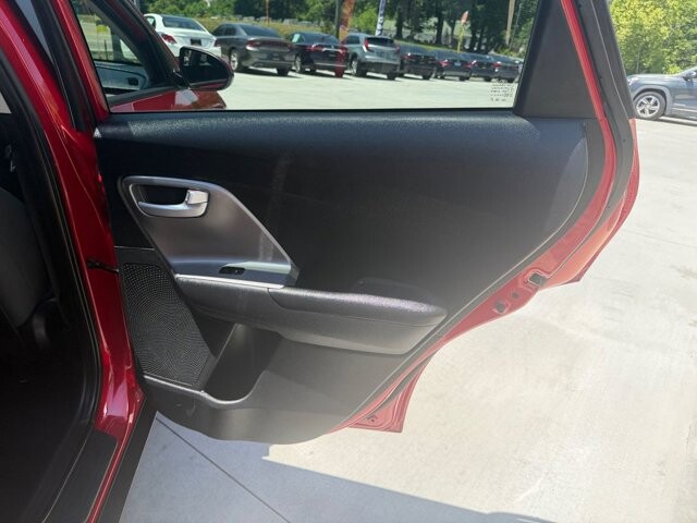 2019 Kia Niro in Knoxville, TN 37920 - 18145216 10