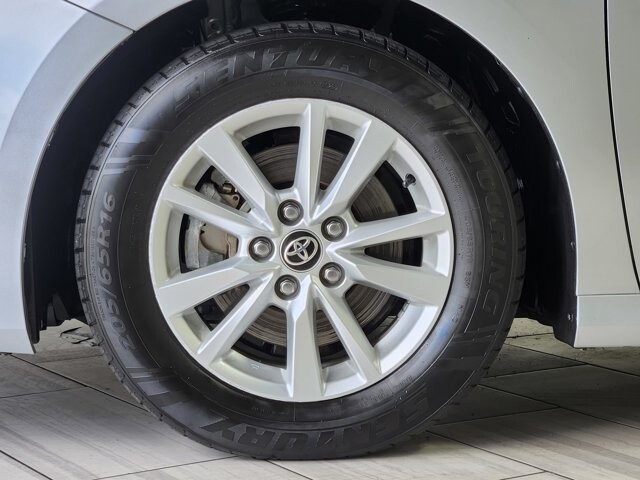 2025 Toyota Camry in Cinnaminson, NJ 08077 - 18145218 9