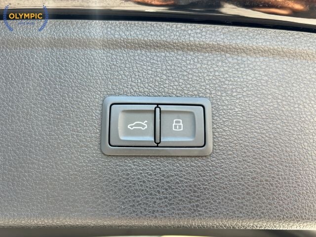 2018 Audi Q5 in Decatur, GA 30032 - 18145223 42