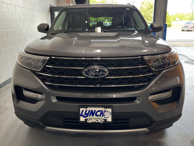 2022 Ford Explorer in Burlington, WI 53105 - 18145227 8