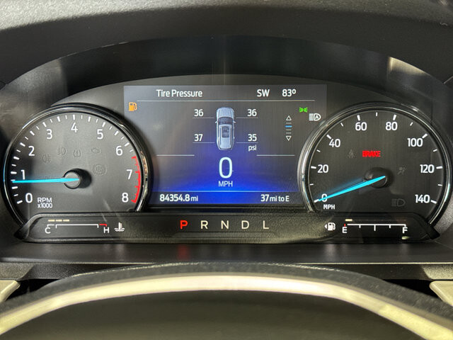 2022 Ford Explorer in Burlington, WI 53105 - 18145227 27