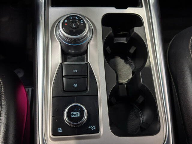 2022 Ford Explorer in Burlington, WI 53105 - 18145227 31