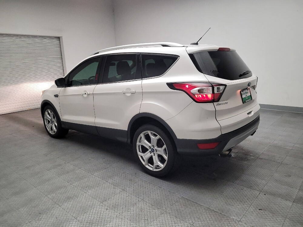 2017 Ford Escape in Riverside, CA 92504 - 18145244 3