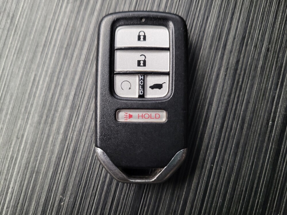 2018 Honda Pilot in Sacramento, CA 95821 - 18145246 32