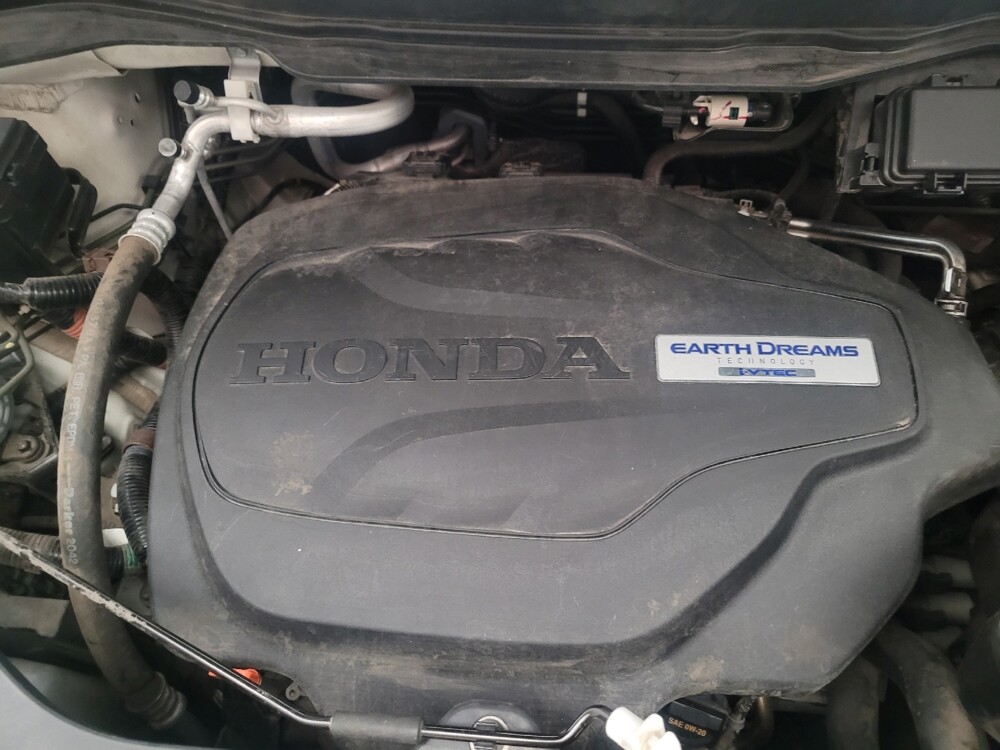 2018 Honda Pilot in Sacramento, CA 95821 - 18145246 30
