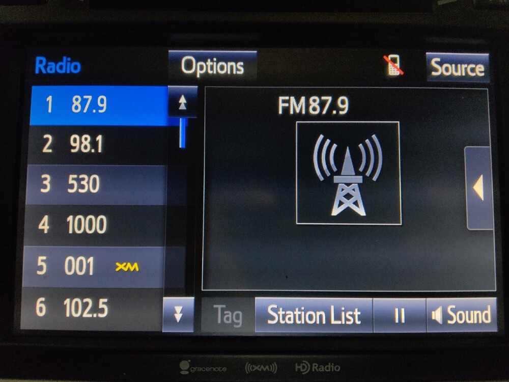 2019 Toyota Highlander in Duluth, GA 30096 - 18145250 25