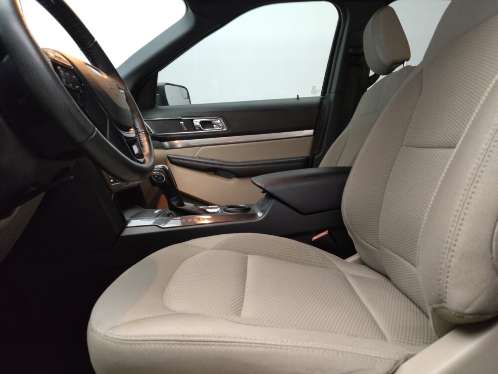 2018 Ford Explorer in Arlington, TX 76011 - 18145273 17