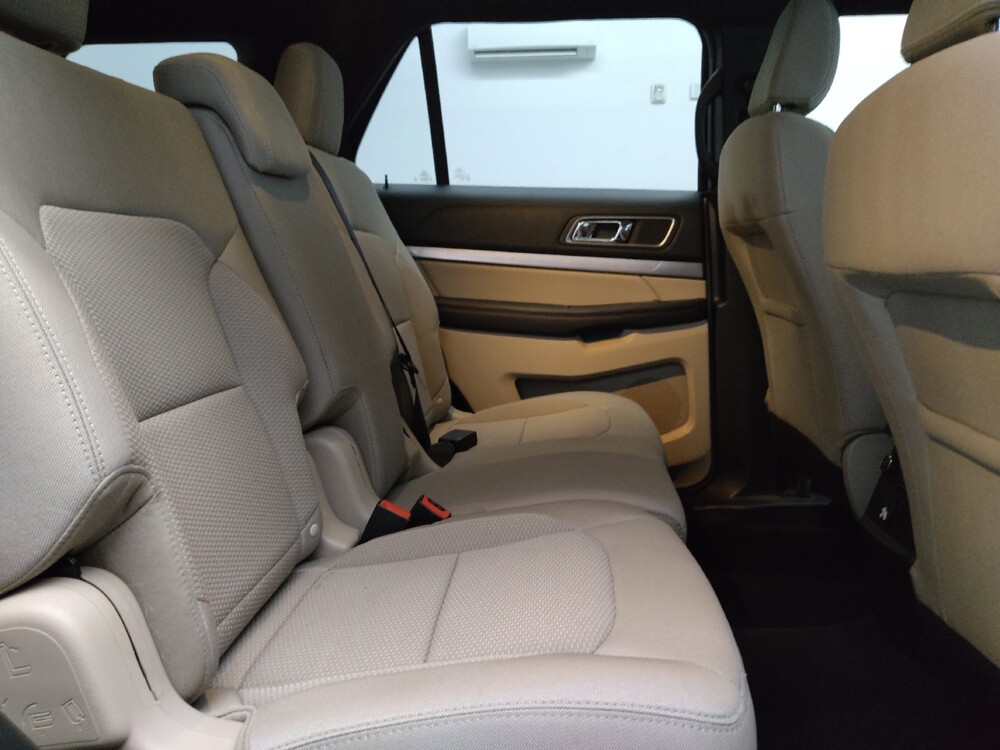 2018 Ford Explorer in Arlington, TX 76011 - 18145273 19