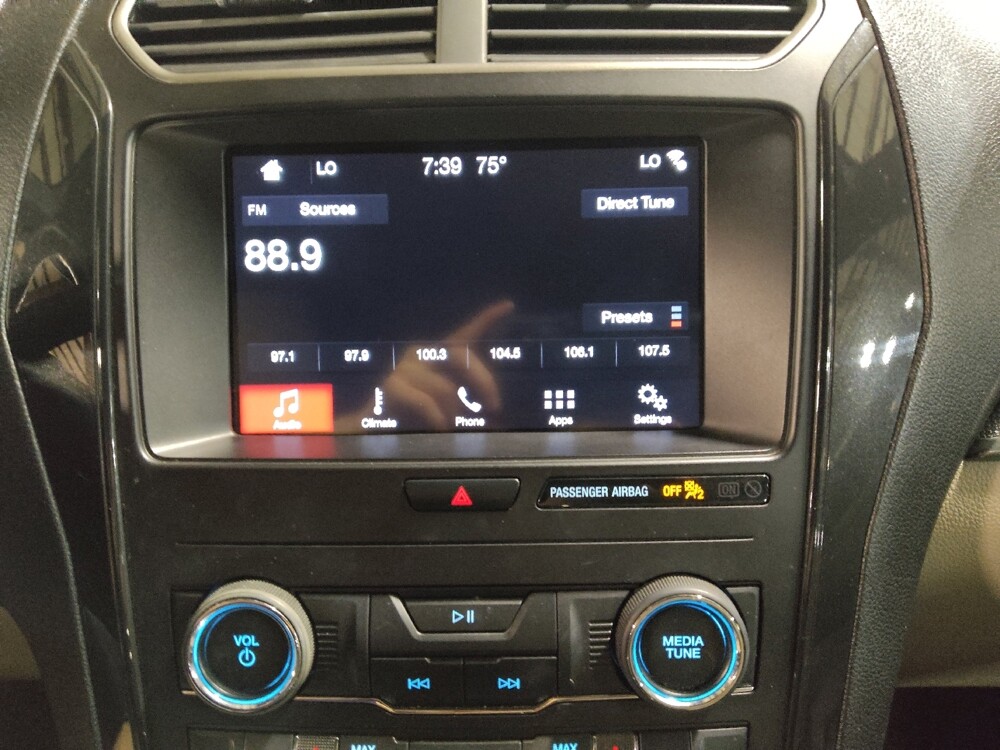 2018 Ford Explorer in Arlington, TX 76011 - 18145273 25