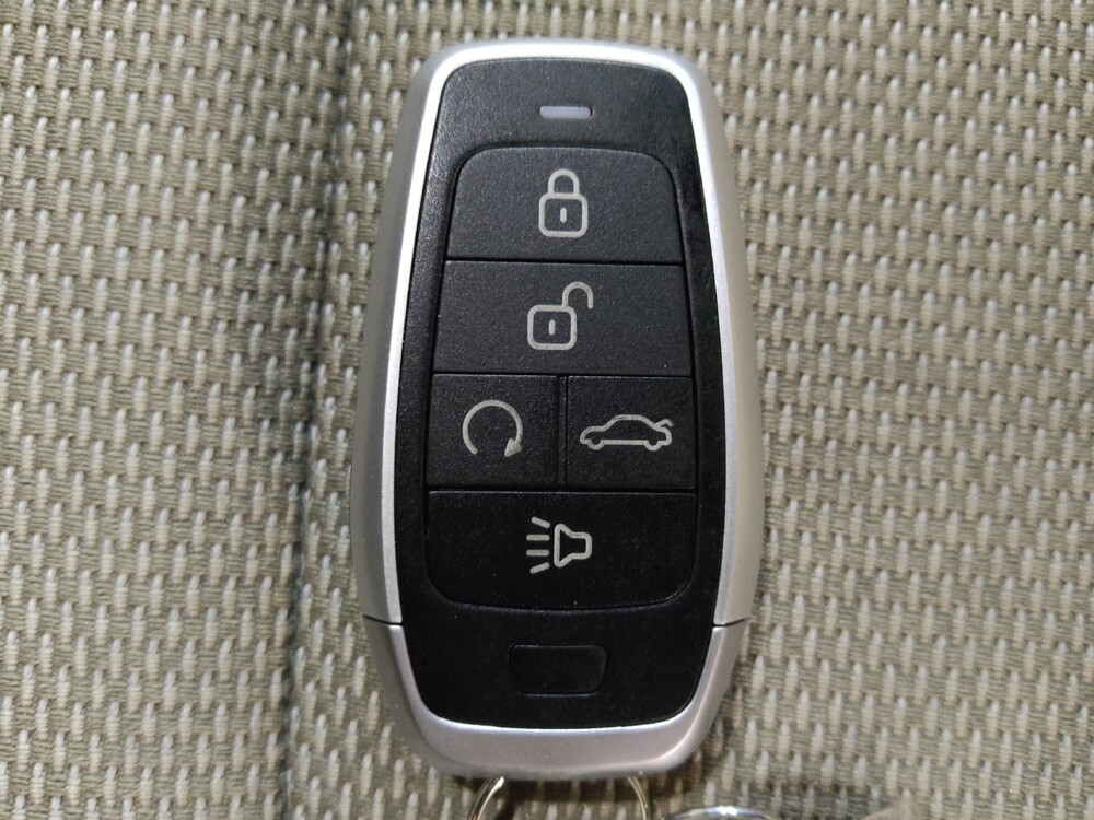 2022 Chevrolet Traverse in Fort Worth, TX 76116 - 18145284 32