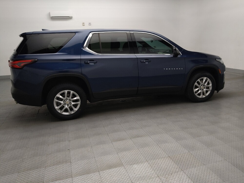 2022 Chevrolet Traverse in Fort Worth, TX 76116 - 18145284 10