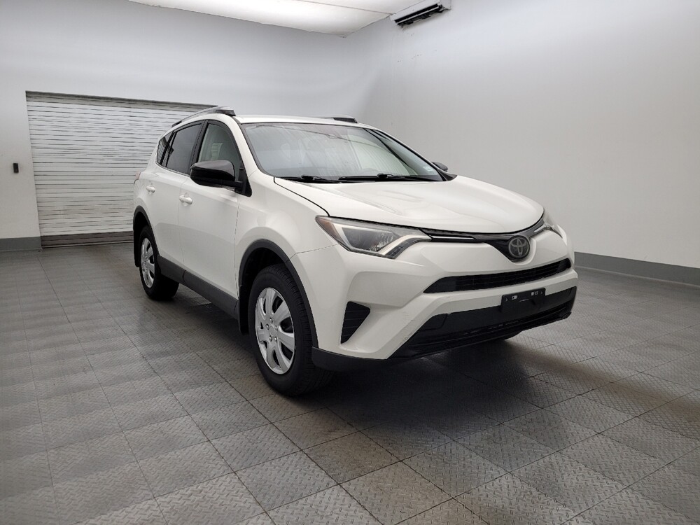2018 Toyota RAV4 in Tucson, AZ 85705 - 18145288 13