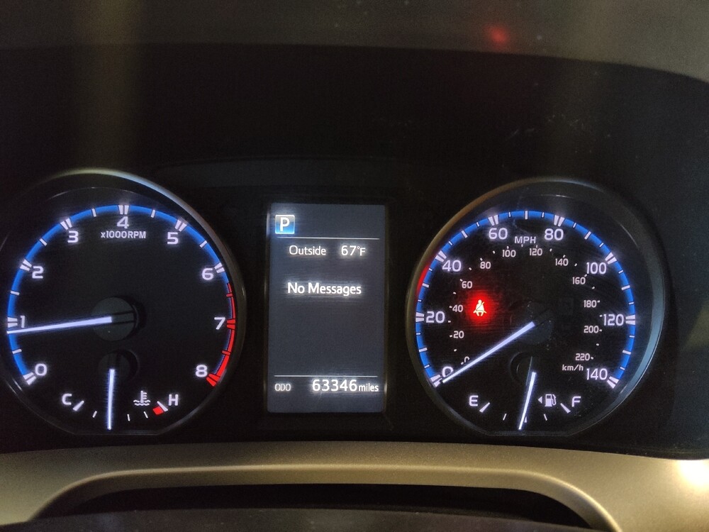 2018 Toyota RAV4 in Tucson, AZ 85705 - 18145288 23