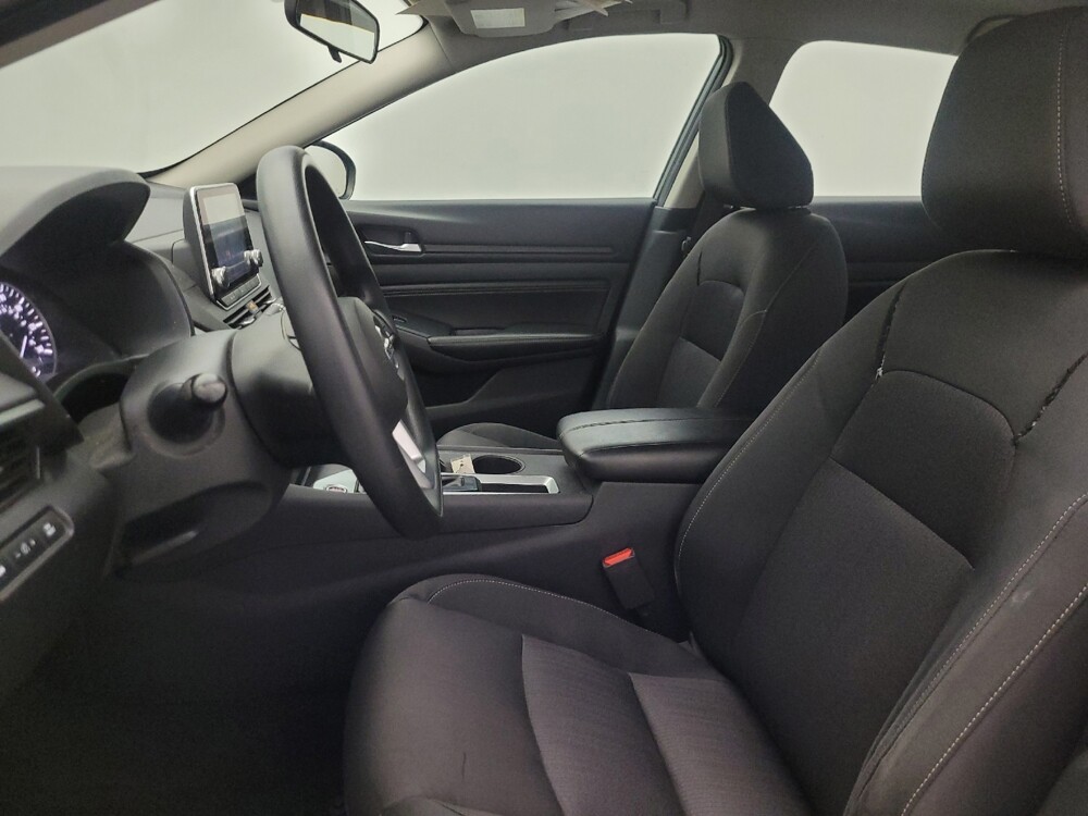 2019 Nissan Altima in Chandler, AZ 85225 - 18145289 17