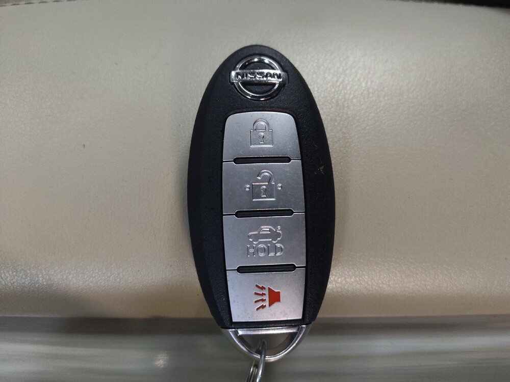 2016 Nissan Murano in Clearwater, FL 33764 - 18145303 32