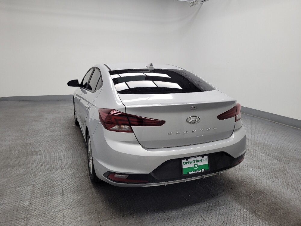 2019 Hyundai Elantra in Las Vegas, NV 89102 - 18145311 6