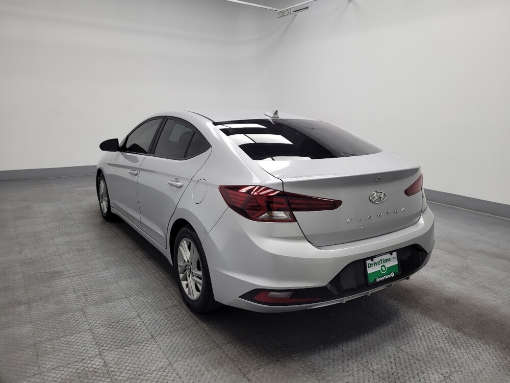 2019 Hyundai Elantra in Las Vegas, NV 89102 - 18145311 5