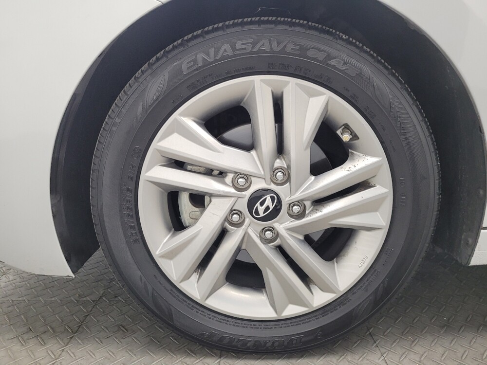 2019 Hyundai Elantra in Las Vegas, NV 89102 - 18145311 30