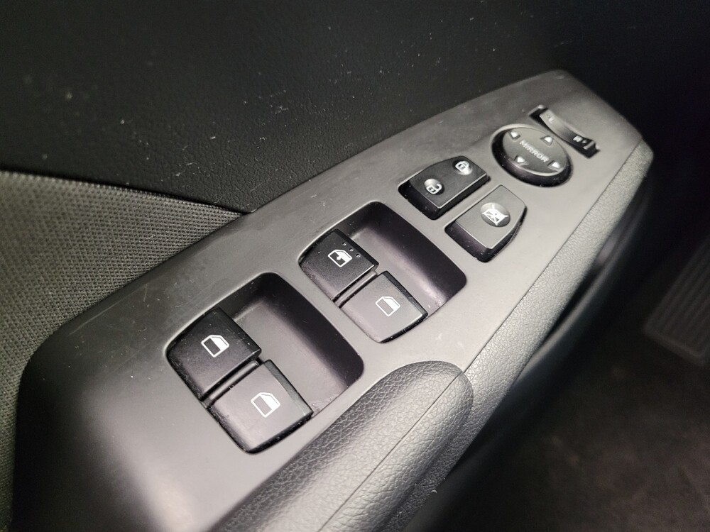 2018 Hyundai Accent in Maple Heights, OH 44137 - 18145319 27