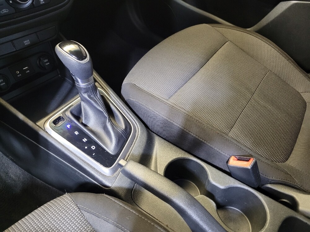 2018 Hyundai Accent in Maple Heights, OH 44137 - 18145319 26