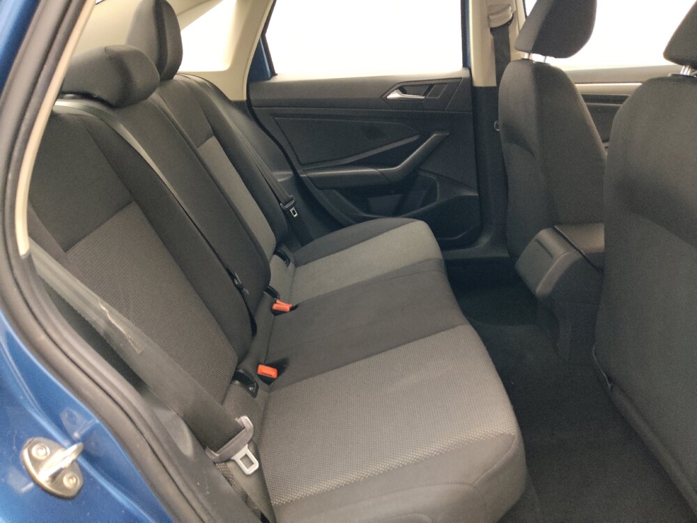2019 Volkswagen Jetta in Ocala, FL 34471 - 18145331 19