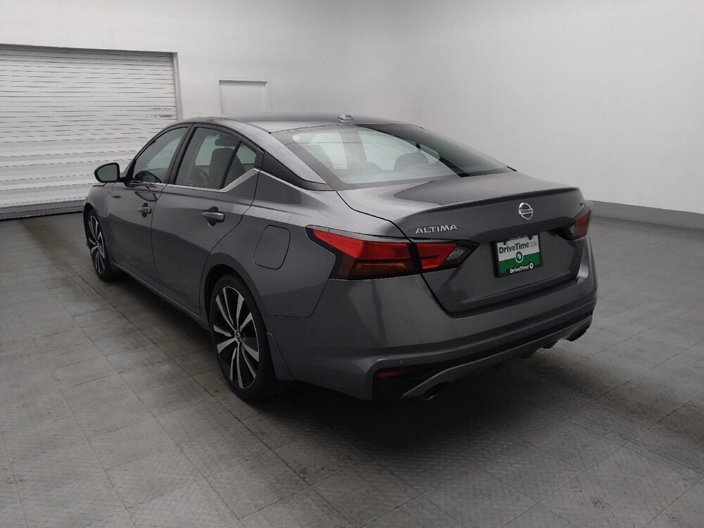 2020 Nissan Altima in Hialeah, FL 33014 - 18145341 5