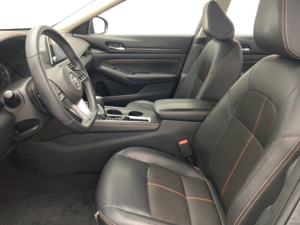 2020 Nissan Altima in Hialeah, FL 33014 - 18145341 17