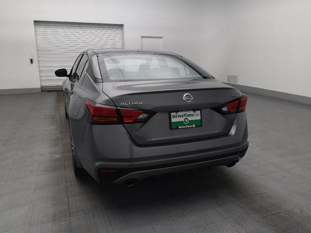 2020 Nissan Altima in Hialeah, FL 33014 - 18145341 6