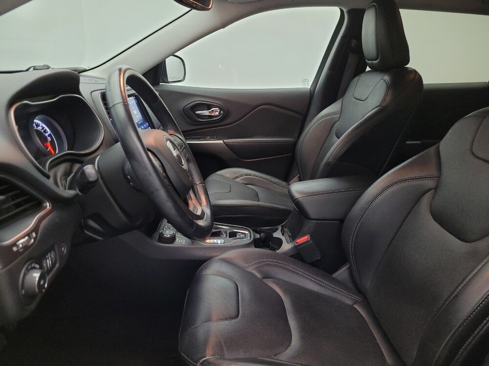 2021 Jeep Cherokee in Glendale, AZ 85301 - 18145358 17