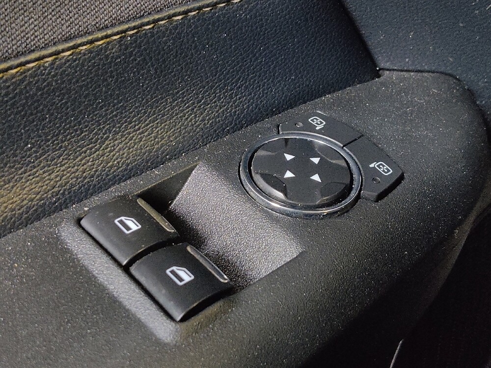 2015 Ford Mustang in Round Rock, TX 78664 - 18145360 27