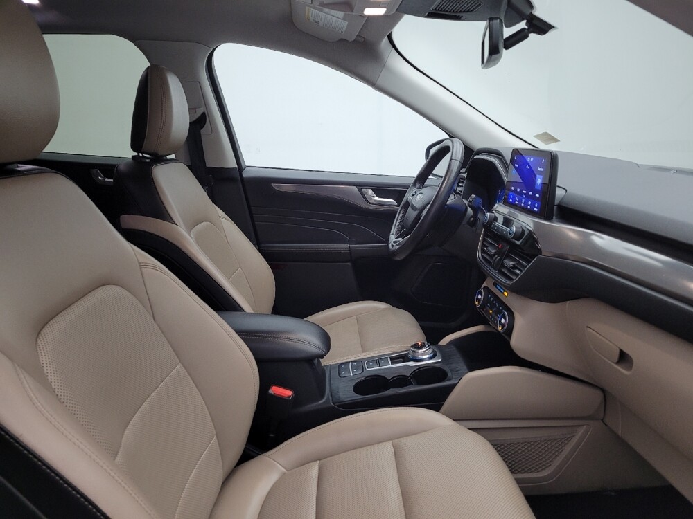 2021 Ford Escape in Maple Heights, OH 44137 - 18145366 21
