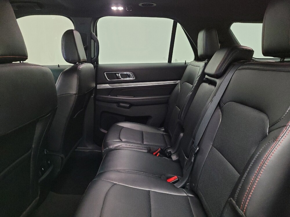 2019 Ford Explorer in Maple Heights, OH 44137 - 18145368 18