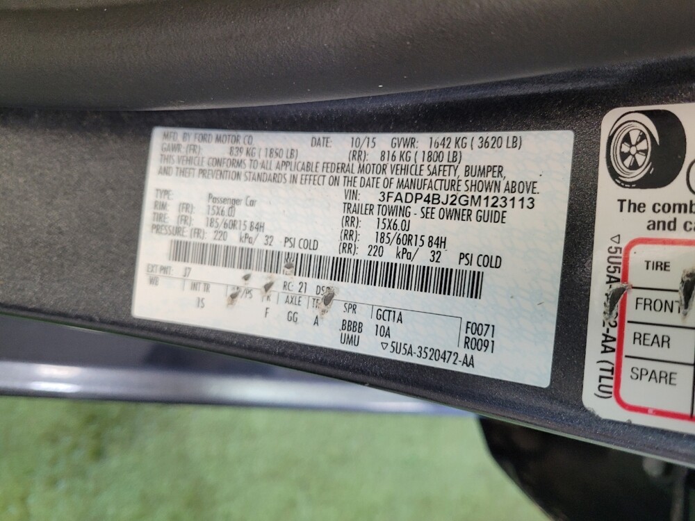 2016 Ford Fiesta in Maple Heights, OH 44137 - 18145369 33