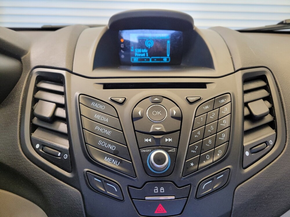 2016 Ford Fiesta in Maple Heights, OH 44137 - 18145369 25