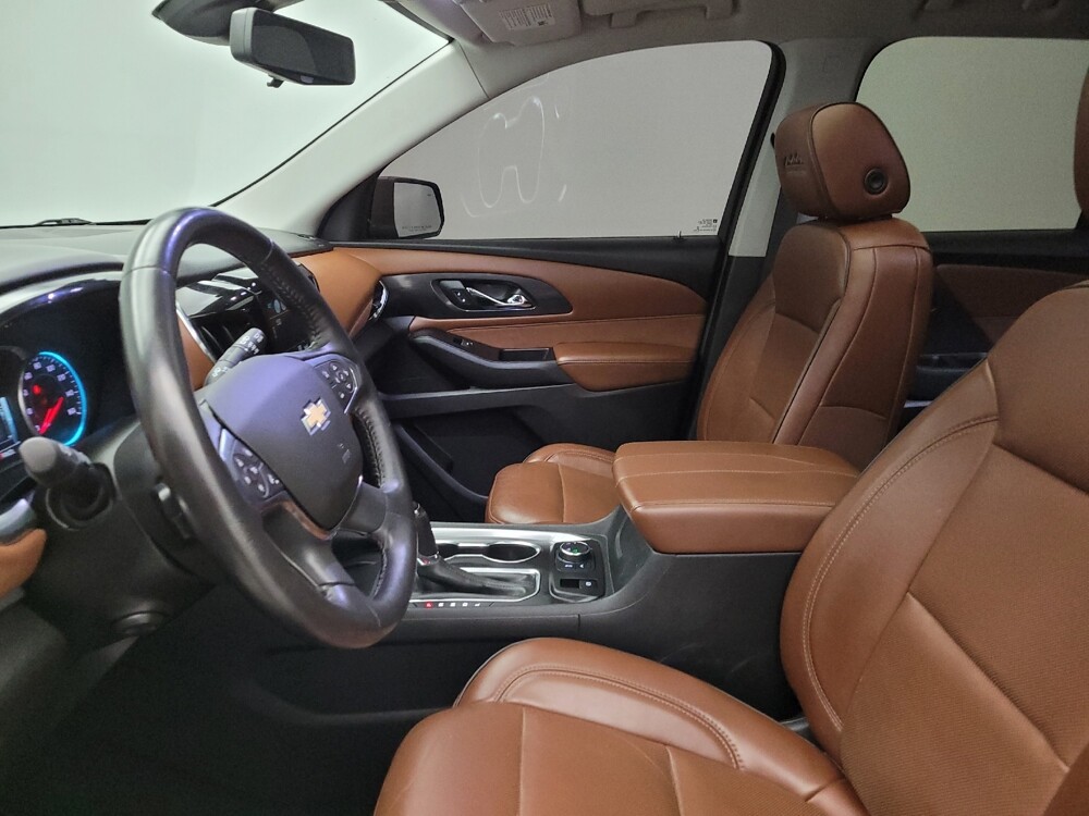 2018 Chevrolet Traverse in Maple Heights, OH 44137 - 18145372 17