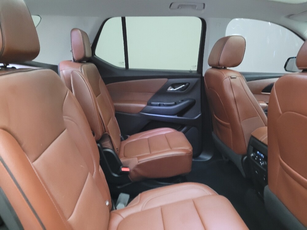 2018 Chevrolet Traverse in Maple Heights, OH 44137 - 18145372 19