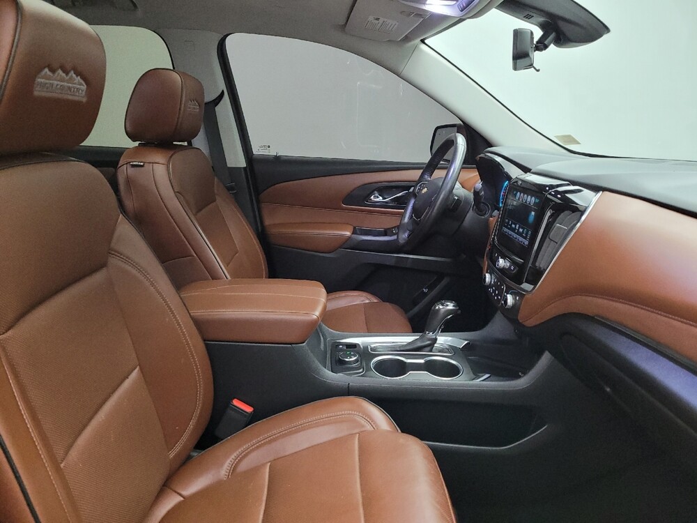 2018 Chevrolet Traverse in Maple Heights, OH 44137 - 18145372 21